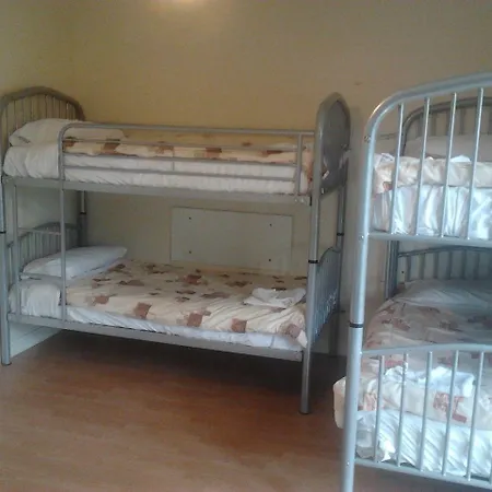 Courtbrack - Off Campus *