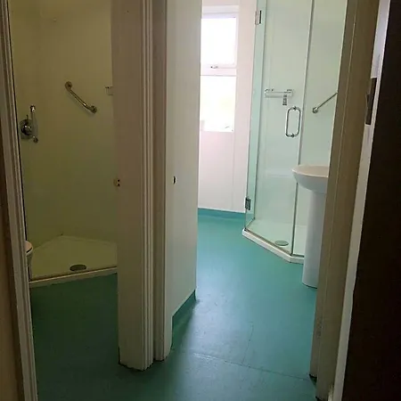 Courtbrack - Off Campus Hostel Limerick