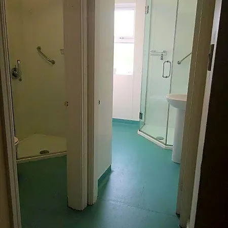 Courtbrack - Off Campus Hostel