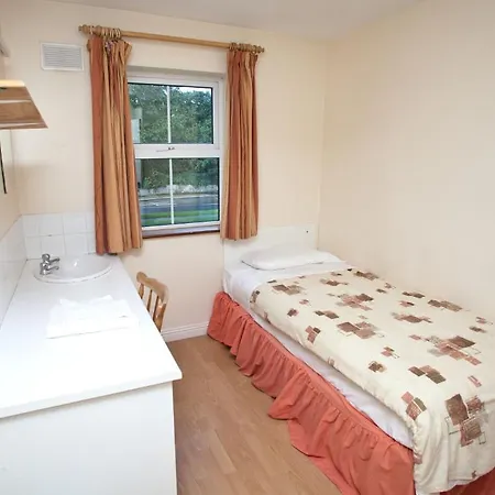 Courtbrack - Off Campus * Limerick Junction