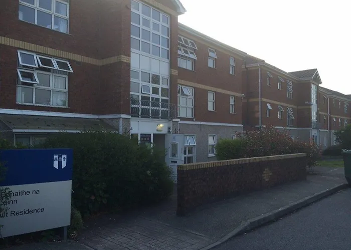 Hostel Courtbrack - Off Campus