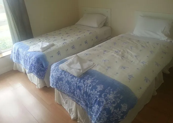 Hostel Courtbrack - Off Campus *