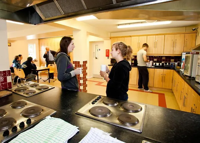 Hostel Courtbrack - Off Campus